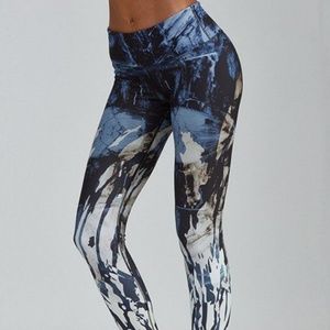 Noli Yoga Avalanche Leggings